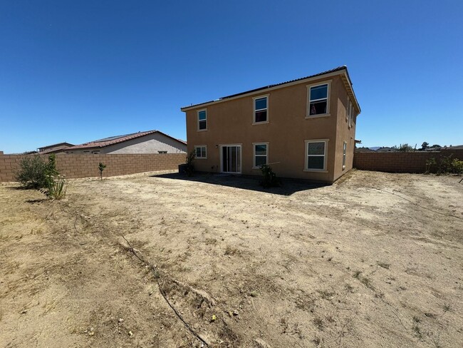 Building Photo - NEW spacious 4 bedroom 3 bath, 2story home...