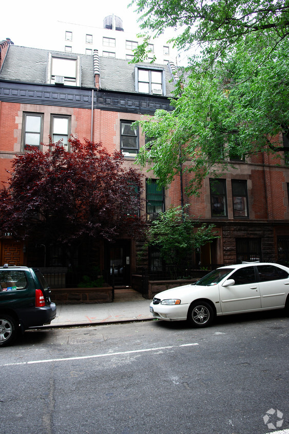 Foto del edificio - 119 W 95th St