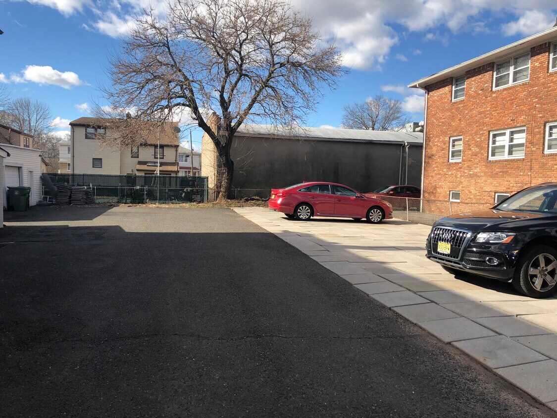 340 S Wood Ave, Linden, NJ 07036 Apartments in Linden, NJ
