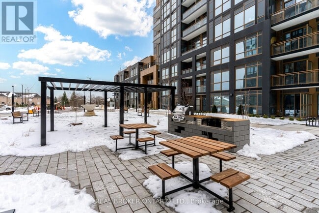 Building Photo - 2343 Khalsa Gate