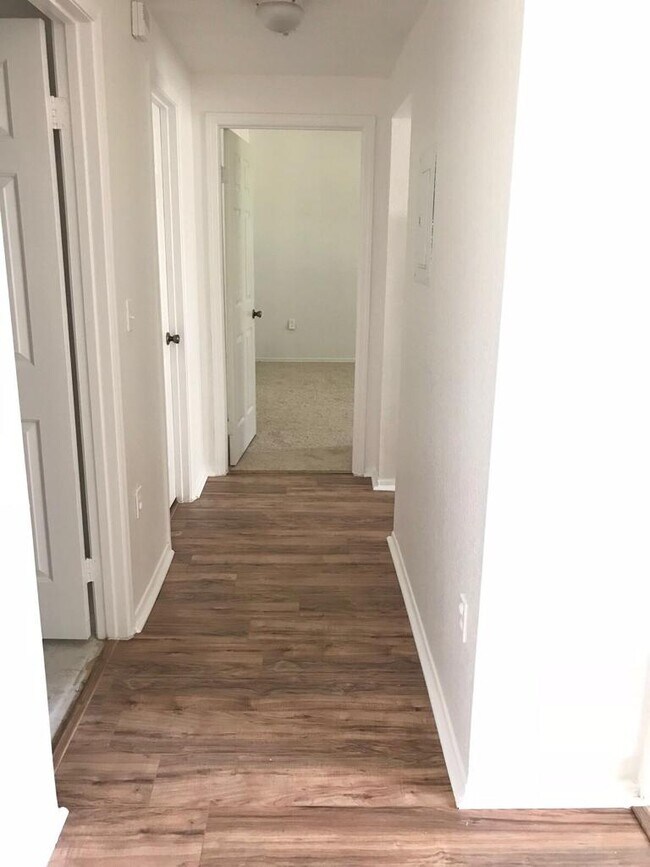 Foto del edificio - 2600 Robert Trent Jones Dr