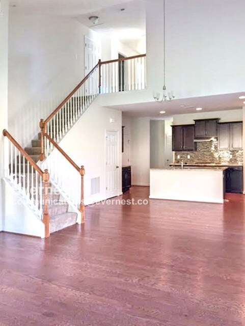 Foto del edificio - 600 Haven Mews Cir