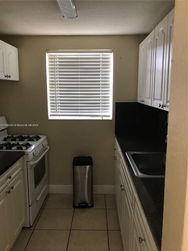 Foto del edificio - 3905 SW 78th Ct