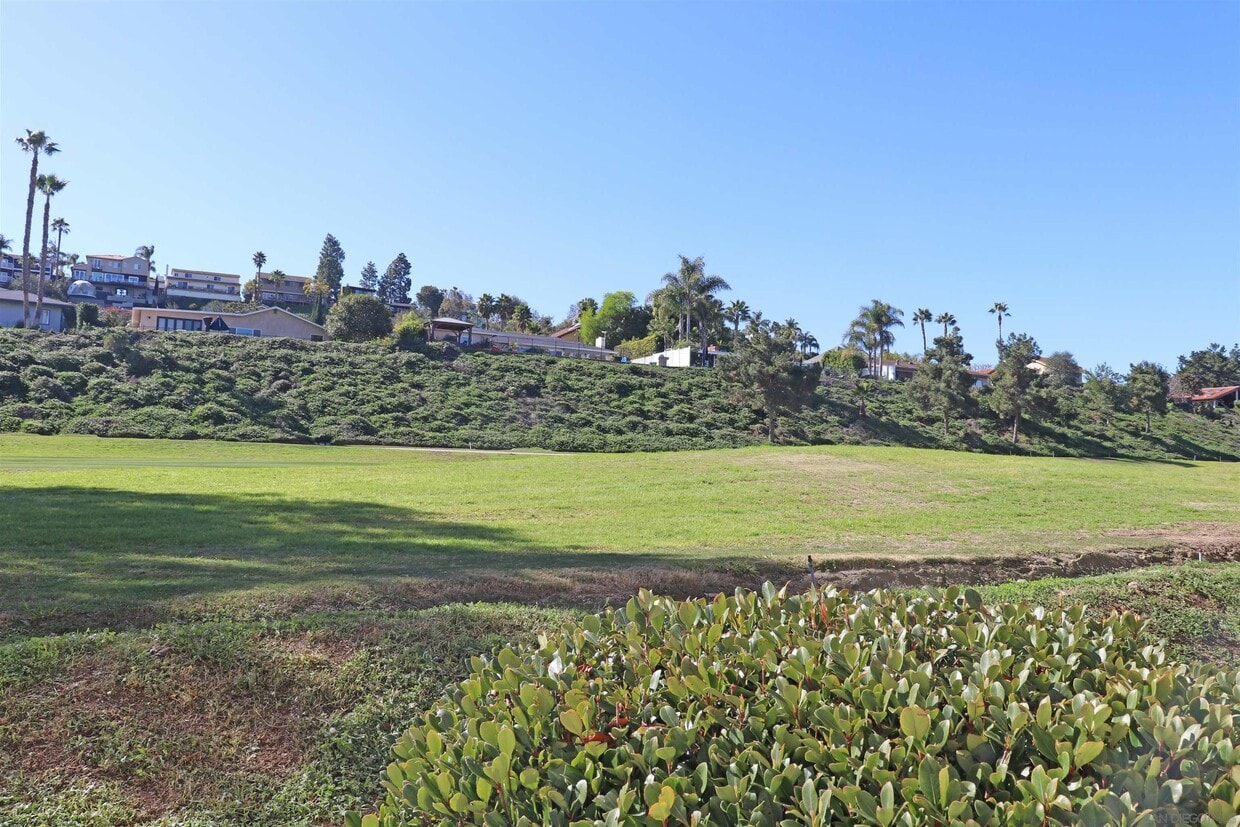 2639 Pirineos Way Unit 131, Carlsbad, CA 92009 Condo for Rent in