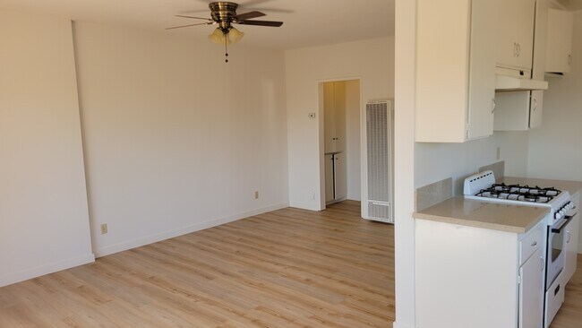 Foto del edificio - 2704 11th St