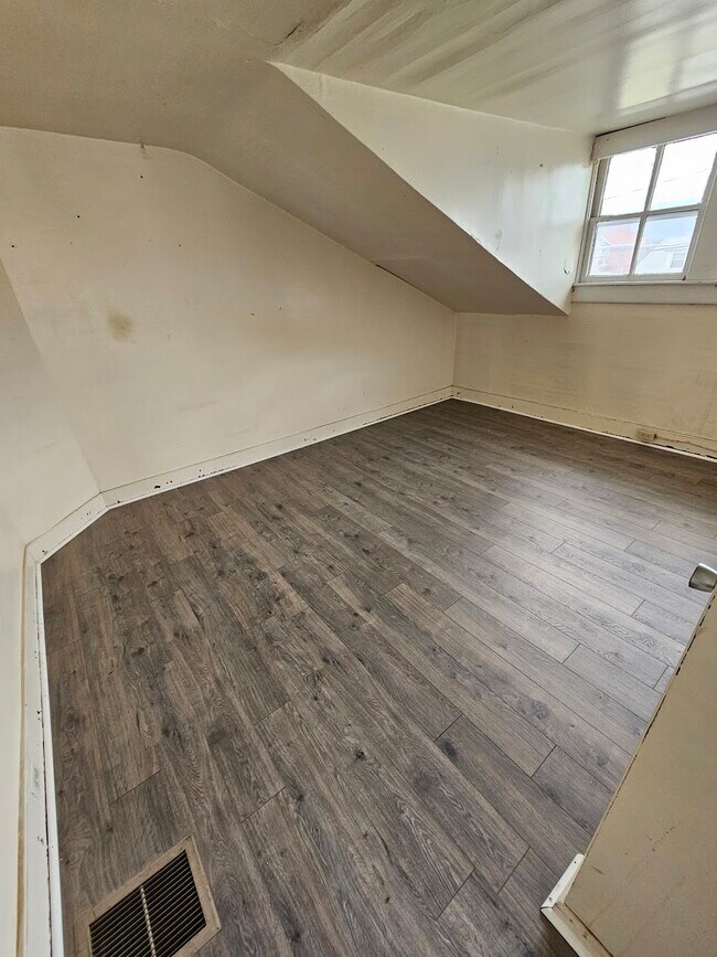 Foto del edificio - 343 E Prospect St