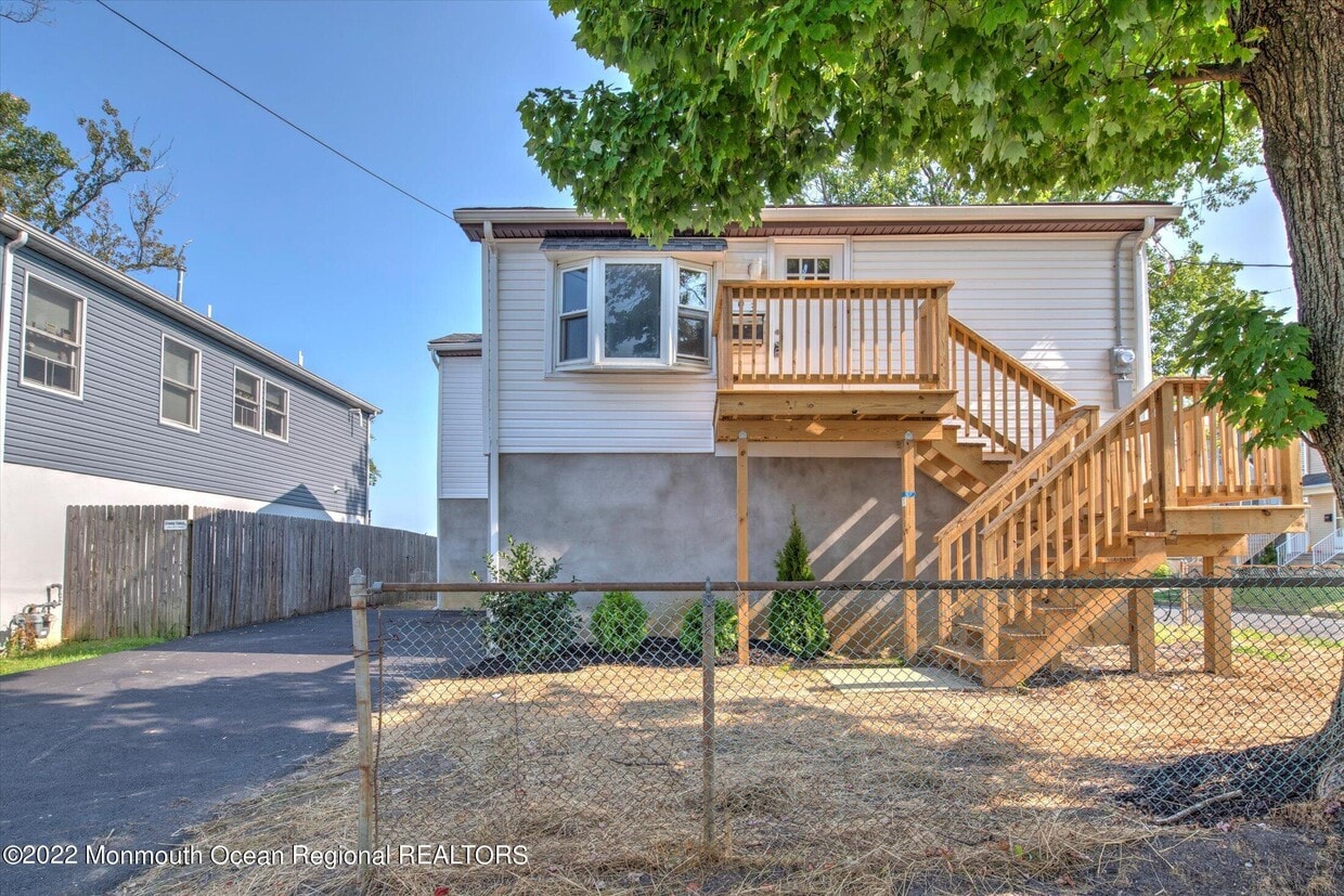 903 Center St, Union Beach, NJ 07735 House Rental in Union Beach, NJ