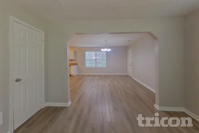 Building Photo - 7538 Fielder Rd