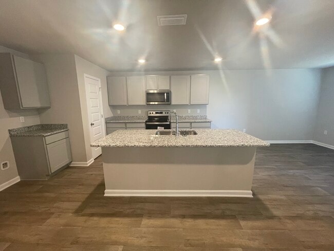 Building Photo - 20687 Mercury Dr