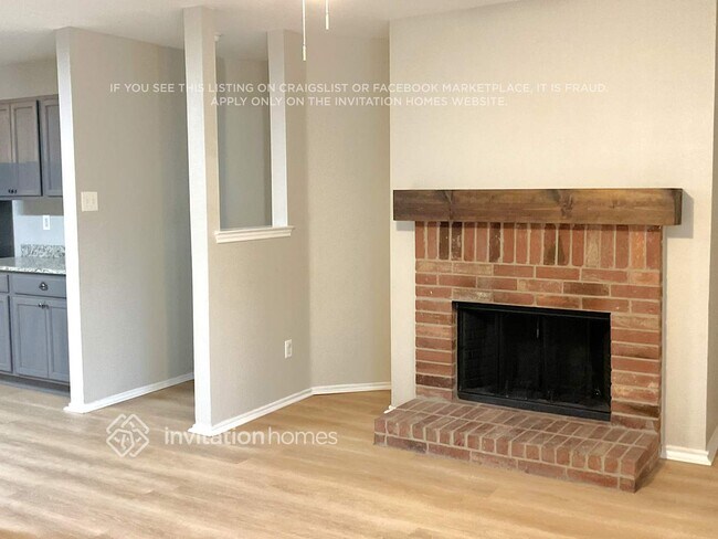 Foto del edificio - 713 Wrigley Dr