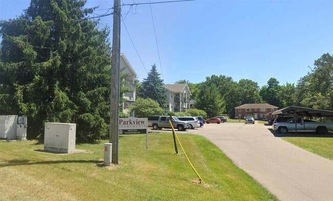 Building Photo - 116 Devon Ave