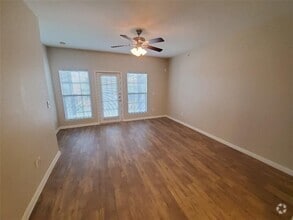 Building Photo - 6810 Deatonhill Dr
