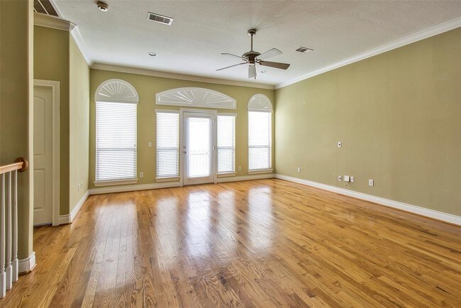 Foto del edificio - 1517 Paige St