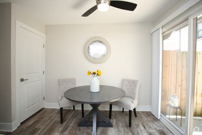 Dining Area - Turkey Run Village