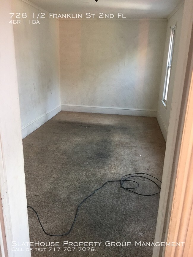 Building Photo - Large and Affordable Apartment