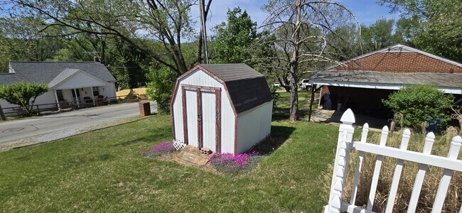 Foto del edificio - 1508 Blanton Ave SE