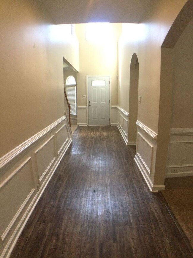 Building Photo - 7643 Cedar Grove Ct