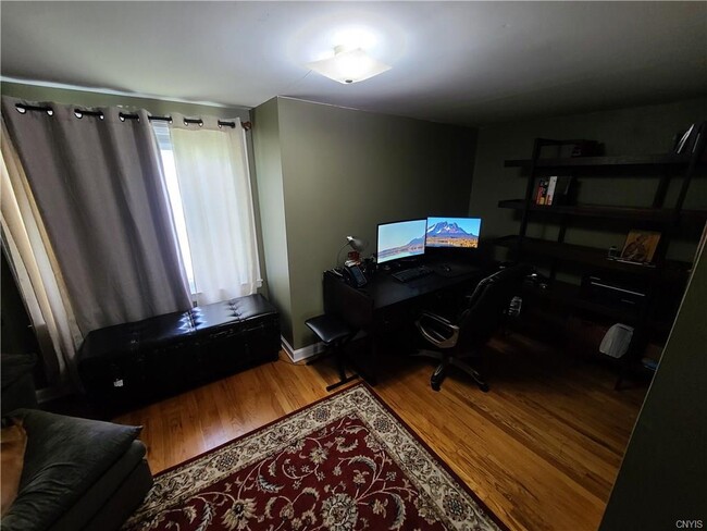 Foto del edificio - 4256 Fay Rd