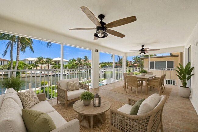 Building Photo - 1105 Bel Air Dr