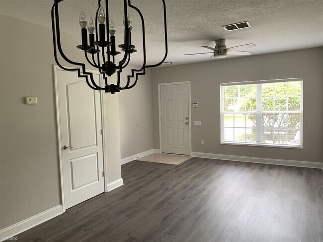 Foto del edificio - 2 br, 1.5 bath Townhome - 1250 Standridge ...