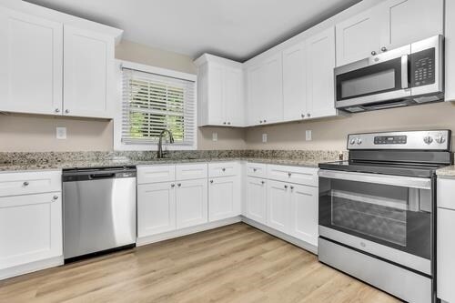 Foto del edificio - 1959 Laurel Ln