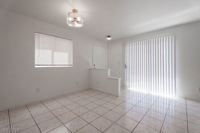 Building Photo - 2095 Betty Davis St
