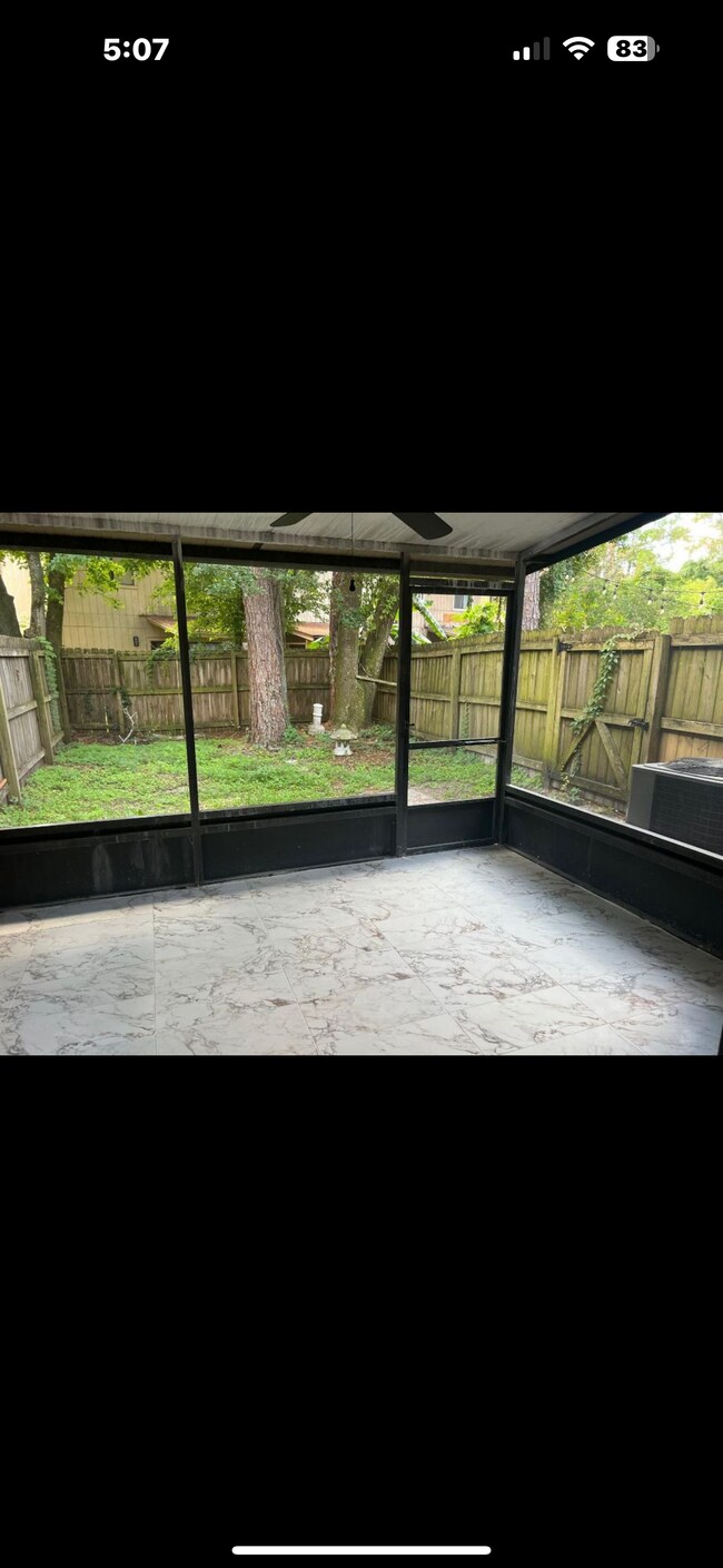 Foto del edificio - 4416 Windergate Ct