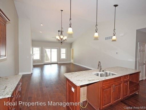 Building Photo - 3 br, 2 bath House - 302 Harbor Point Place