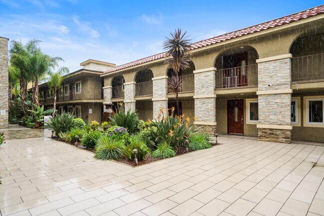 Foto del edificio - 3220 Altura Ave