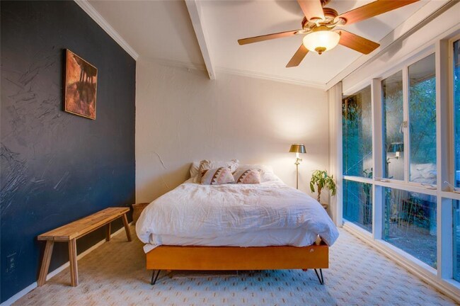 Building Photo - 2914 Gladiolus Ln