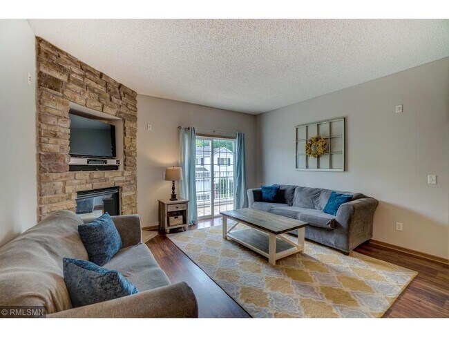 Foto del edificio - 6779 Pine Crest Trail S