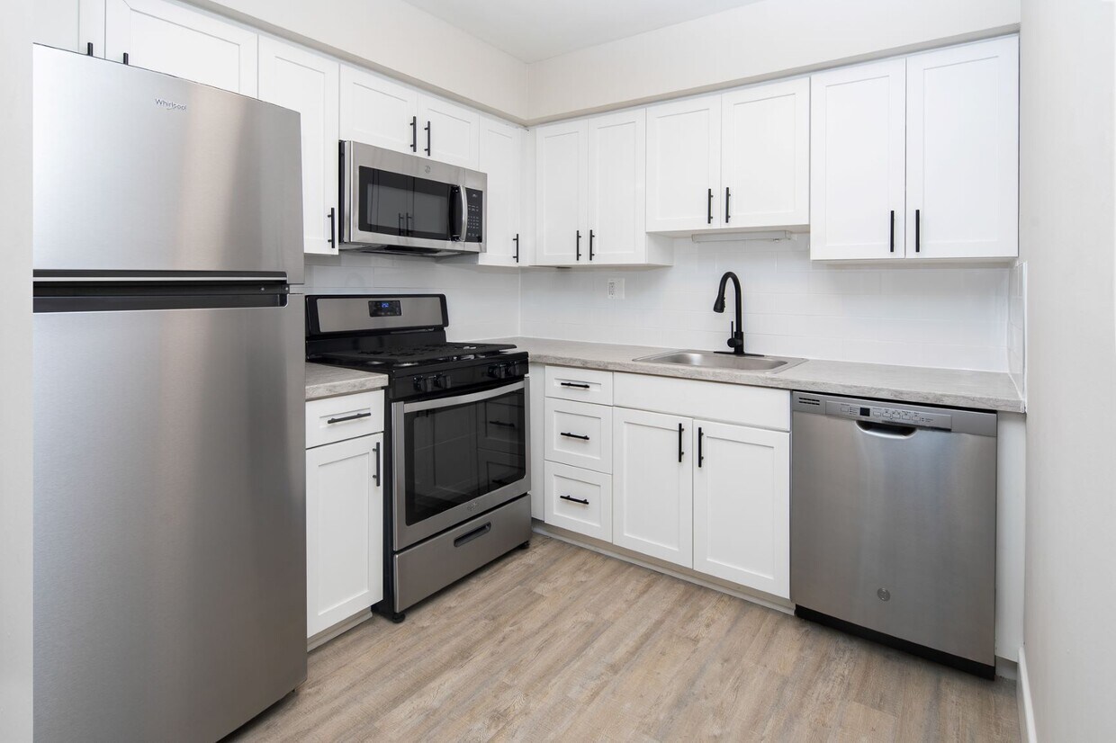 Rushwood Apartments Apartments 10825 E Keswick Rd Philadelphia, PA