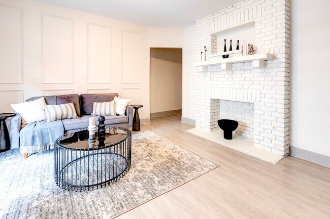 Foto del edificio - The Tobee - Cathedral St 311 (19 W. Mulberry)