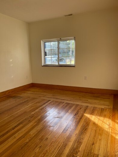 Building Photo - 5405 Alpine Dr
