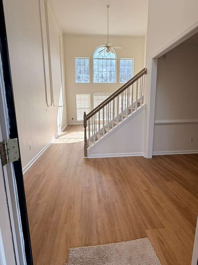 Building Photo - 1098 Frog Leap Trl NW