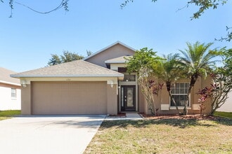 Building Photo - 133 Thornbury Dr