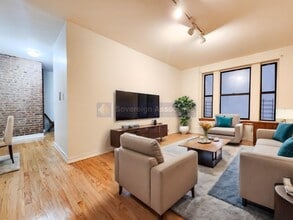 Building Photo - 112 Haven Ave