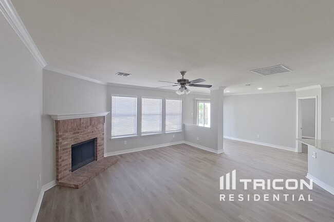 Foto del edificio - 5646 Hunters Bend Ln
