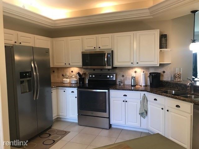 Building Photo - 2 br, 2 bath Condo - 9231 Spring Run Blvd