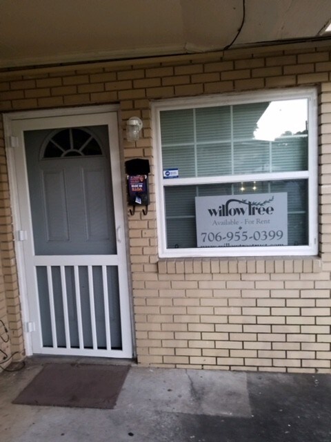 Primary Photo - 3021 Cusseta Rd