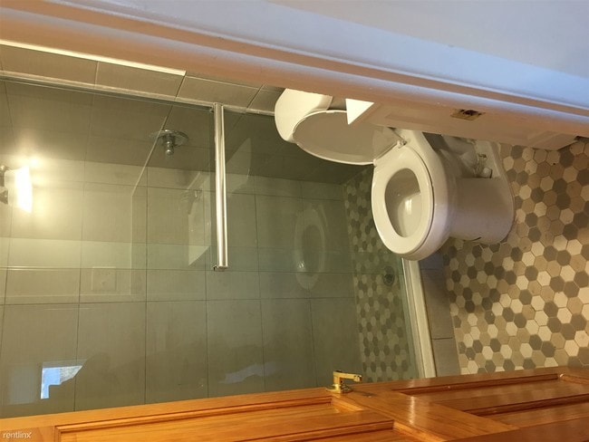 Foto del edificio - 6937 Caldwell Ave