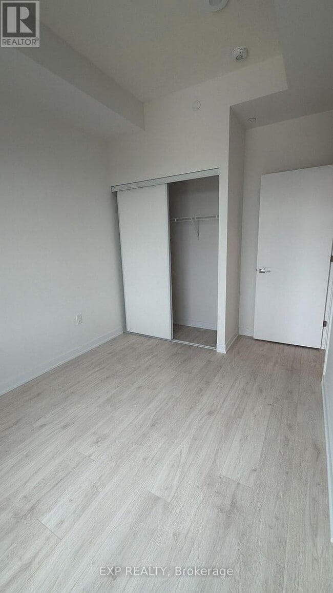 Building Photo - 500 Plains Rd E