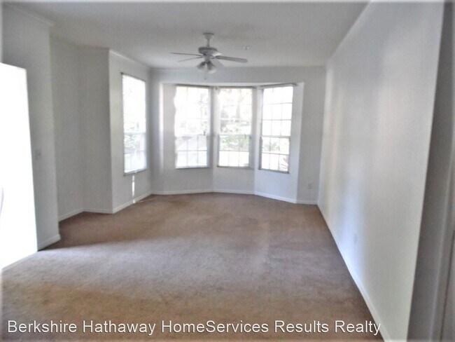 Building Photo - 1 br, 1 bath House - 6320 Raleigh Street #601