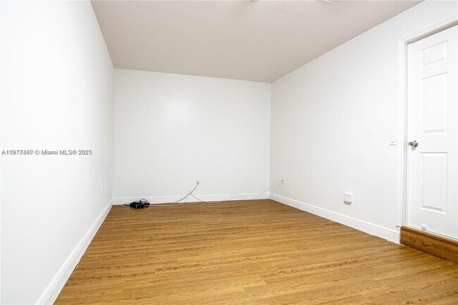 Foto del edificio - 16227 SW 139th Ct