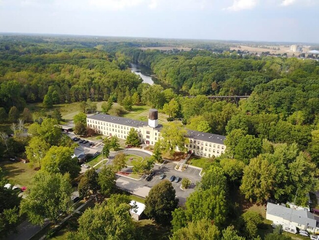 Gorgeous Upgraded and Unique Converted Factory Apartments! - Grand Ledge Apartments