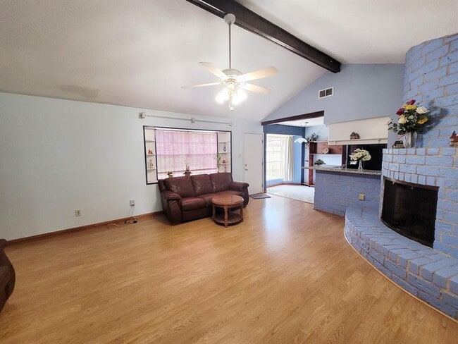 Building Photo - 12111 Pompano Ln