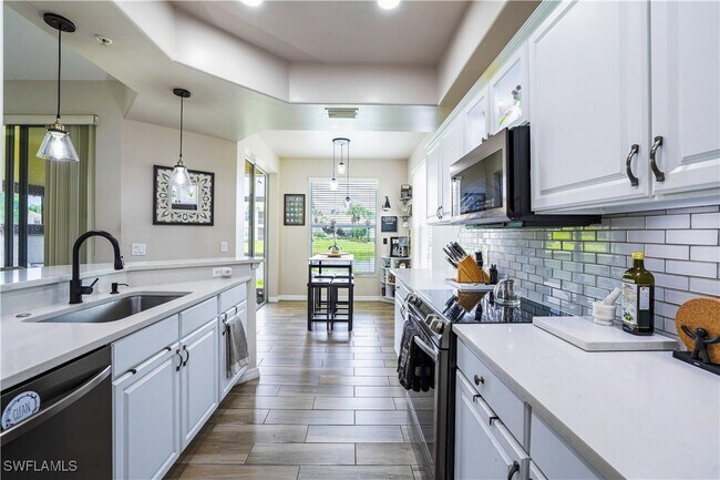 Foto del edificio - 1405 Tiffany Ln