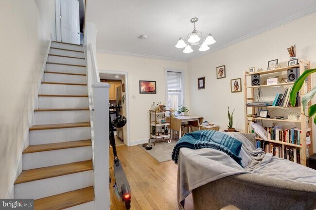 Foto del edificio - 824 N Judson St