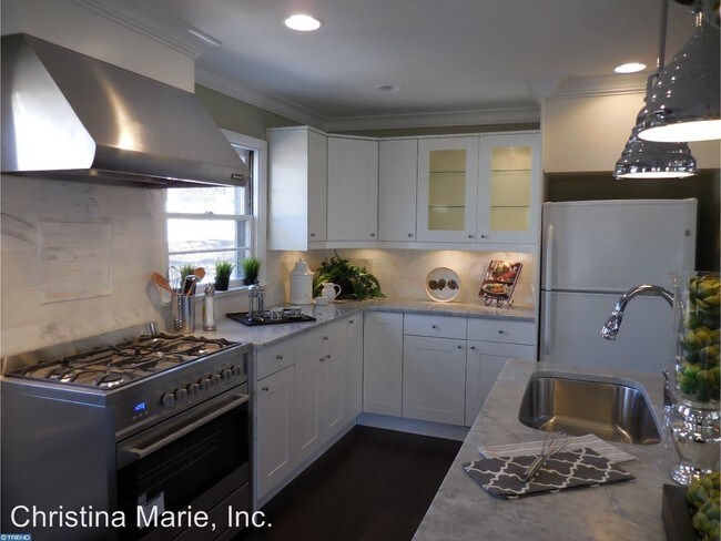 Building Photo - 5 br, 2 bath House - 532 King of Prussia Rd.
