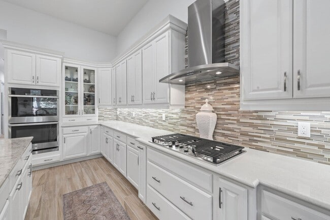 Building Photo - 9368 Cantal Cir E